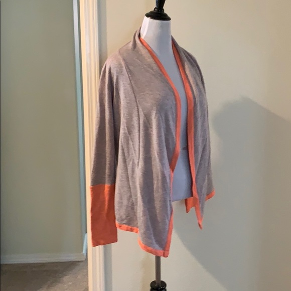 Cardigan - Picture 3 of 4